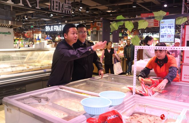 火锅食材走俏 食品监管守护舌尖安全PG麻将胡了免费试玩模拟器